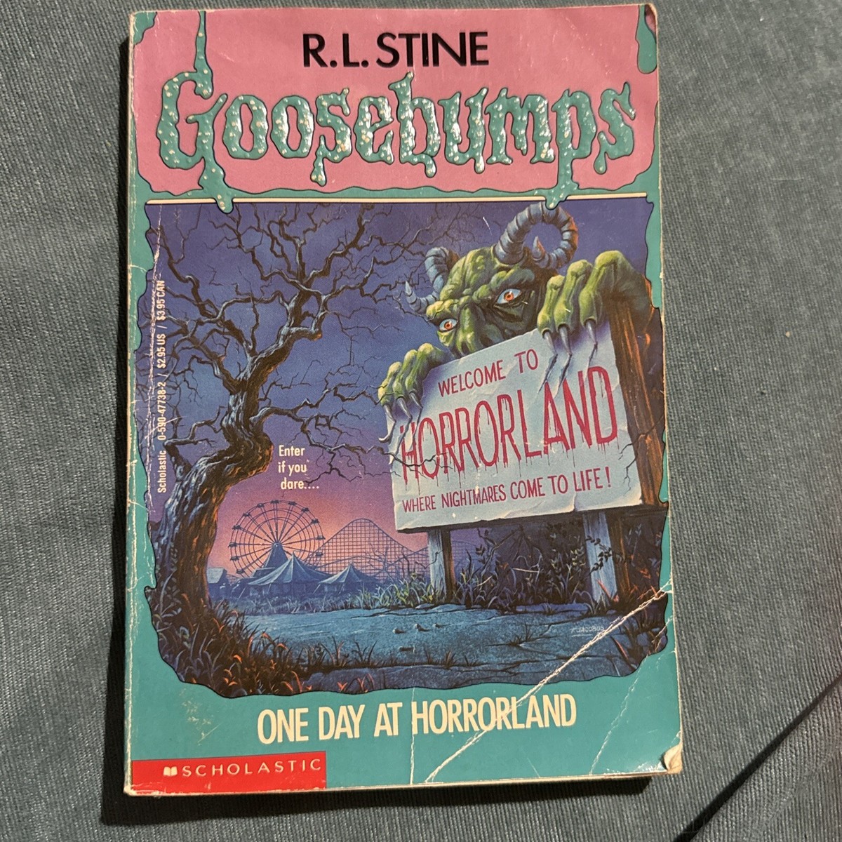 Goosebumps Book 16 One Day at Horrorland