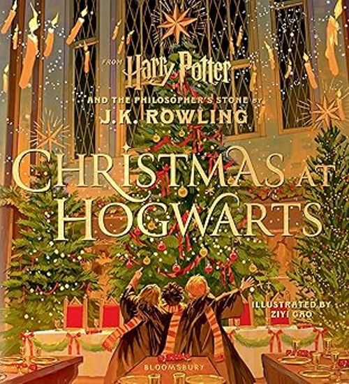 Christmas at Hogwarts Illustrated Gift Book
