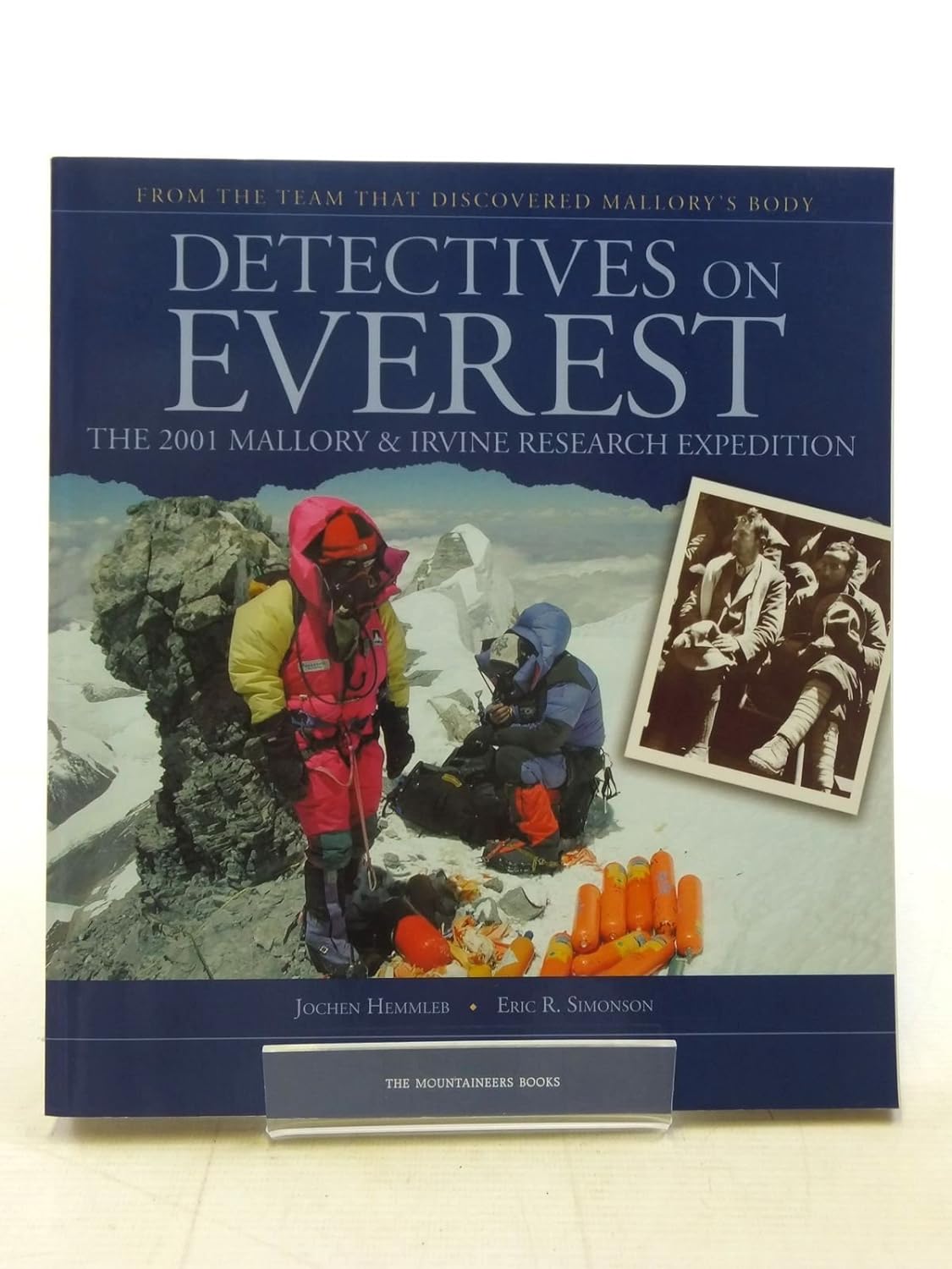 DETECTIVES ON EVEREST AUTHOR SIGNED COPY